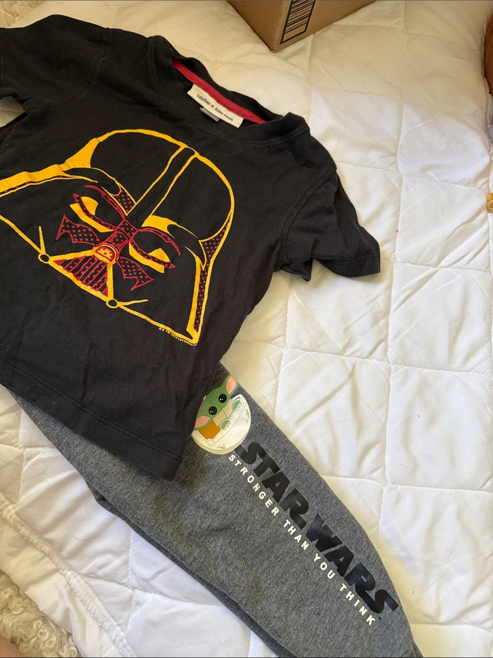 3T Star Wars darth Vader cape Kids Tee & Leggings baby yoda - Black & Gray